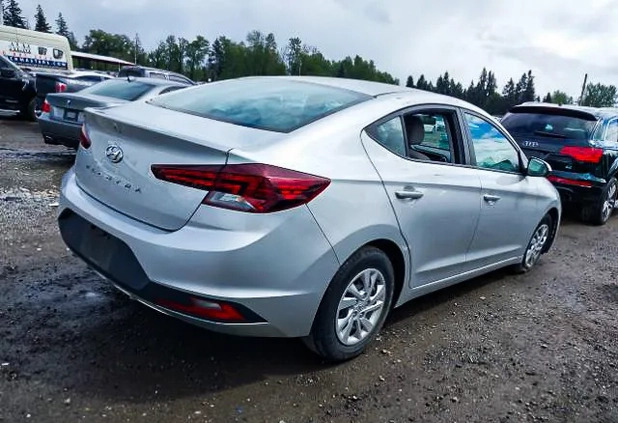 Hyundai Elantra cena 45000 przebieg: 55826, rok produkcji 2018 z Bobowa małe 154